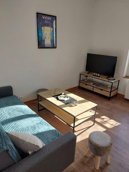 Appartement Proche Des Parcs Віші Екстер'єр фото
